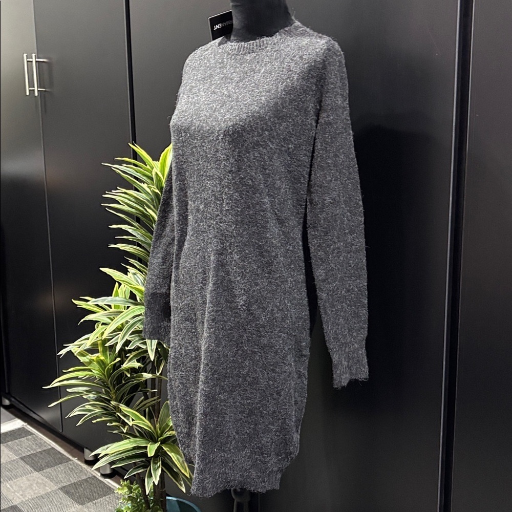 Permanent Wool blend pullover long sweater/dress, stretch,warm winter dark gray